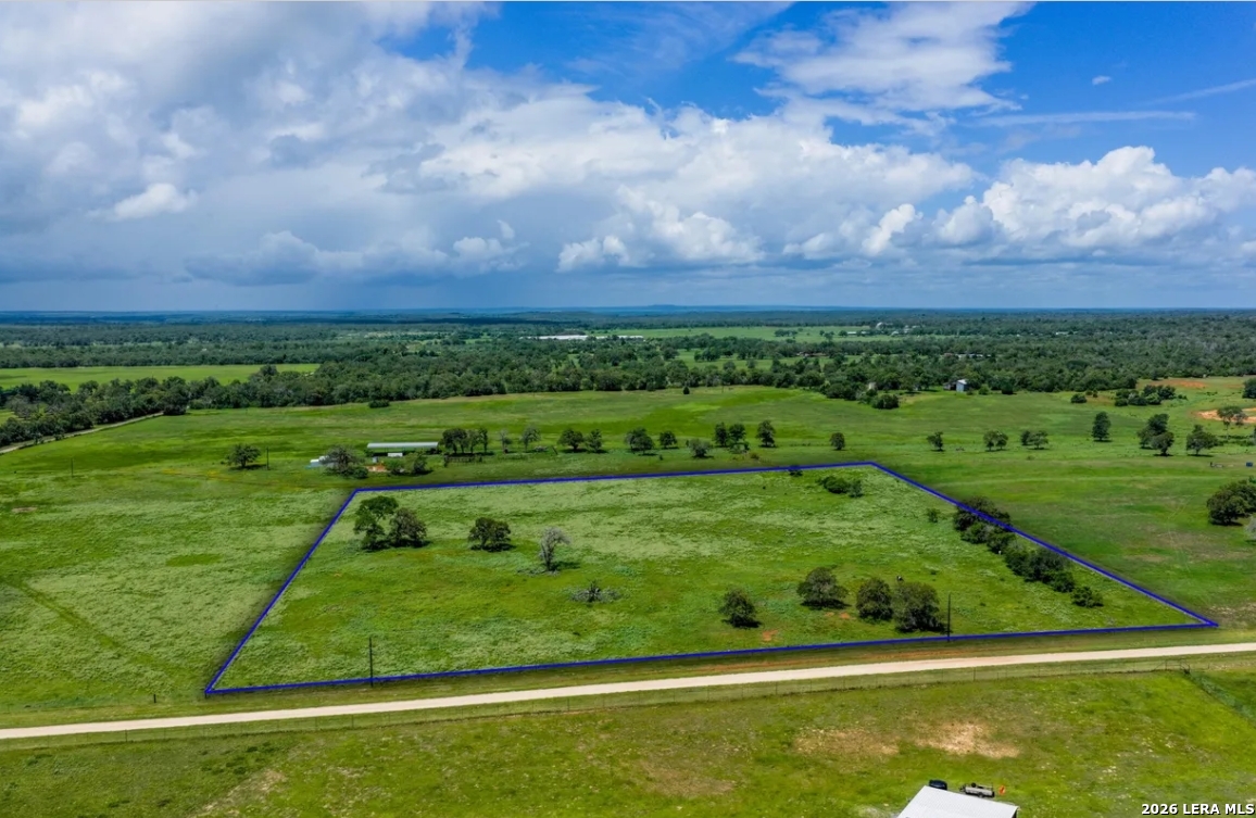 000 CR 259, Gonzales, TX 78629 — photo 1