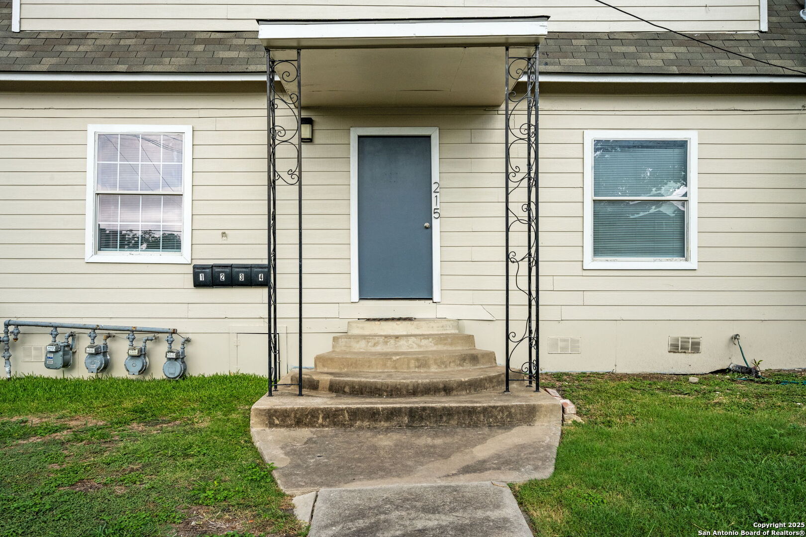 215 Blanco, ,  78212 — photo 1