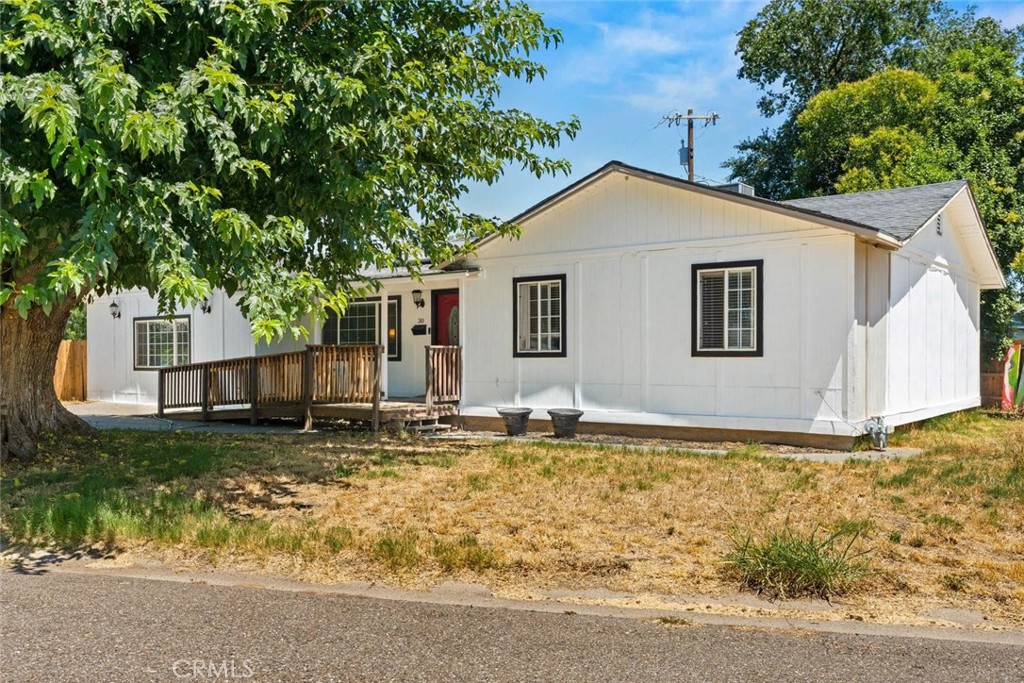 30 Mcglynn Drive, Red Bluff, CA 96080 — photo 1