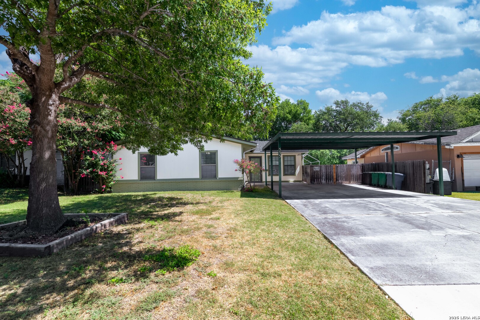 555 Dawnview, San Antonio, TX 78213 — photo 1