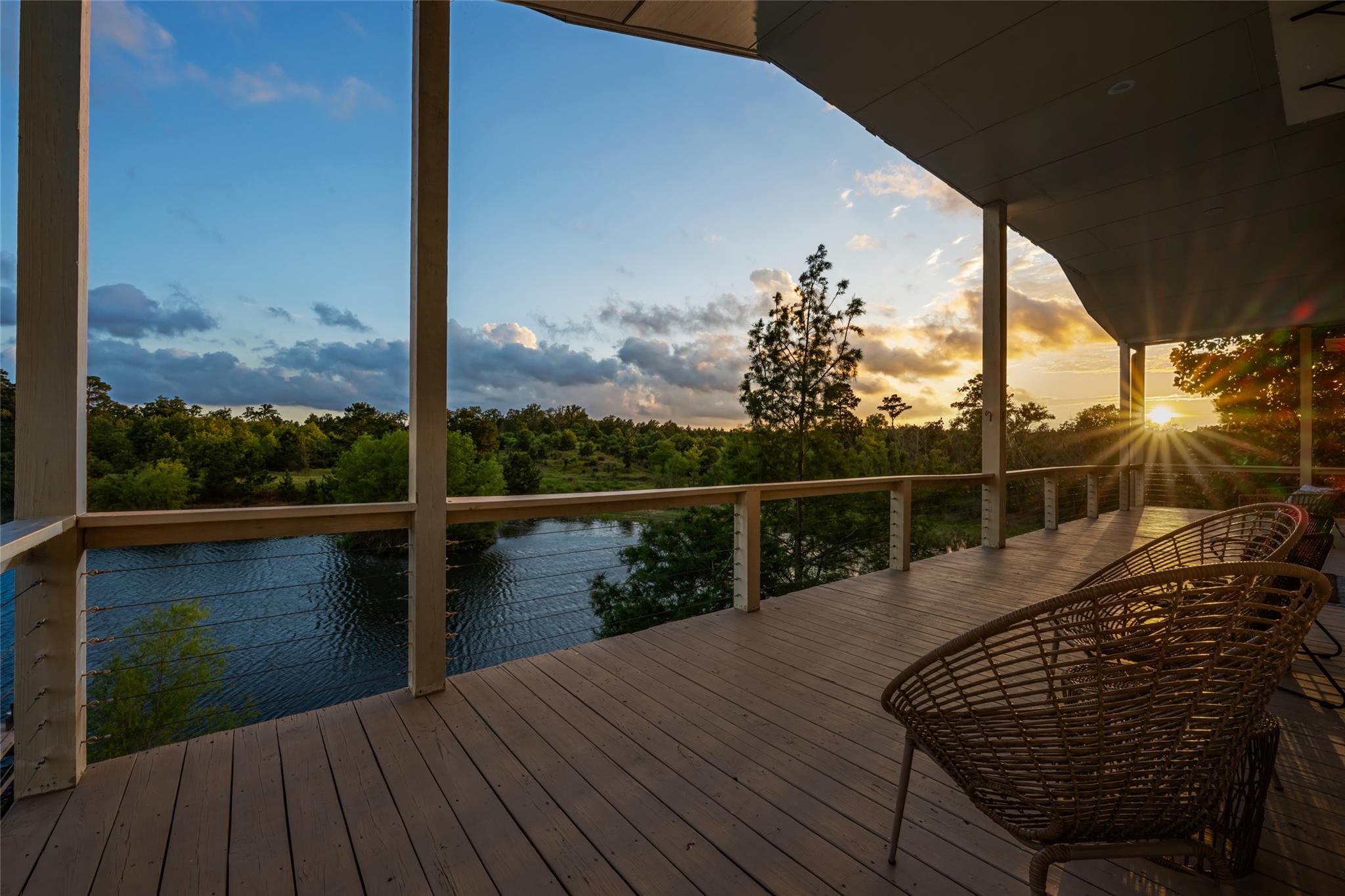 493 Cottletown, Smithville, TX 78957 — photo 1