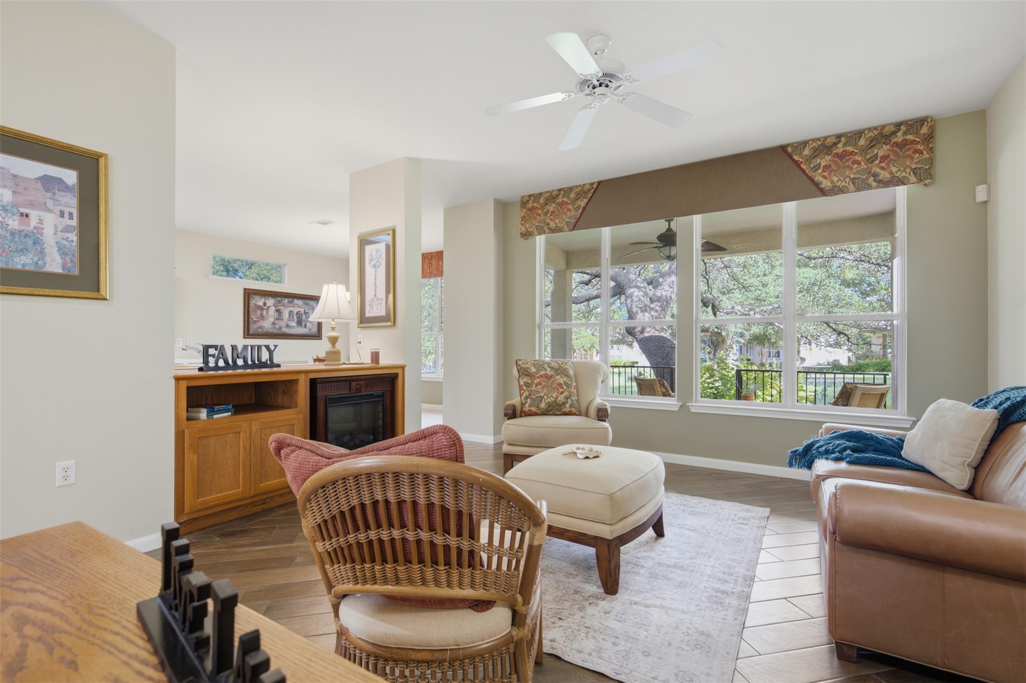 113 Larkspur, Georgetown, TX 78633 — photo 1