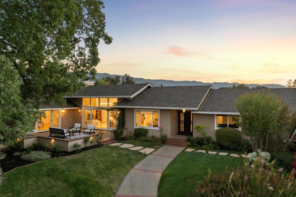 14275 Hilltop Way, Saratoga, CA 95070 — photo 1