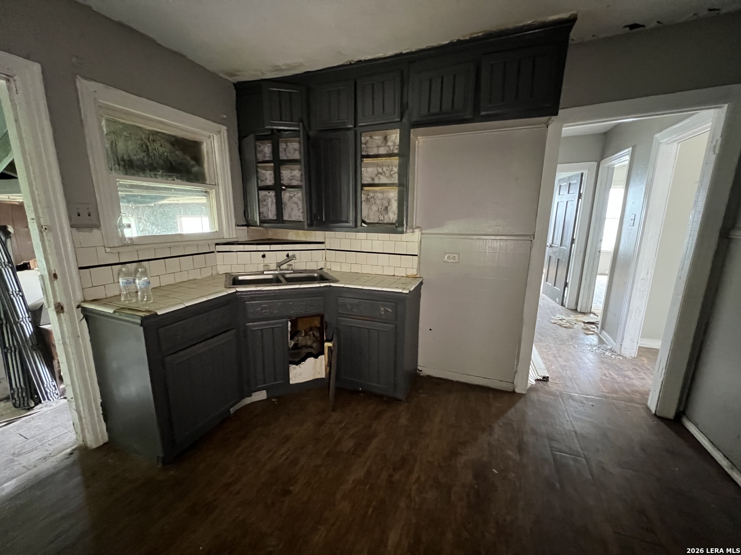 150 Ricardo, ,  78237 — photo 1