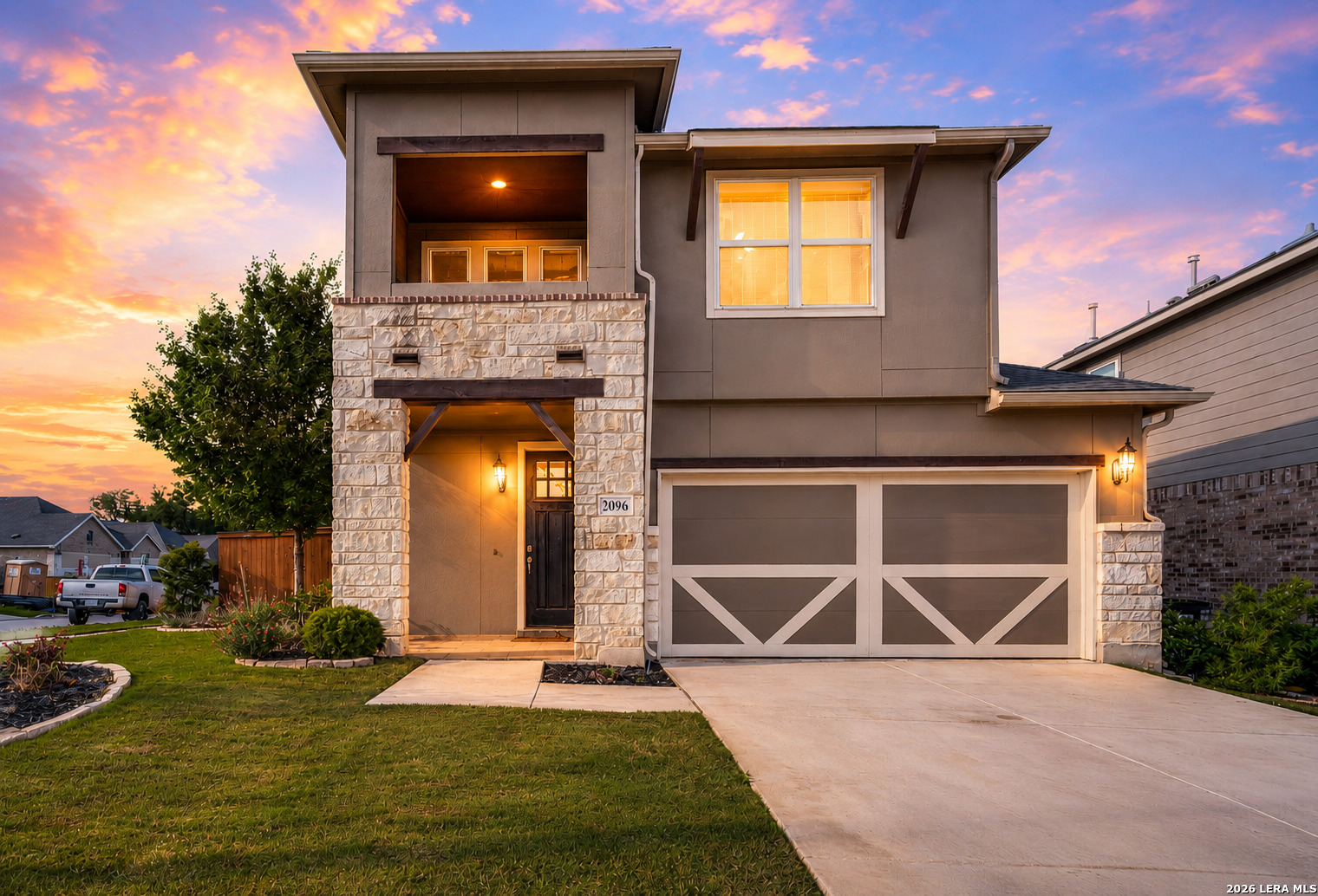 2096 cowan, New Braunfels, TX 78132 — photo 1