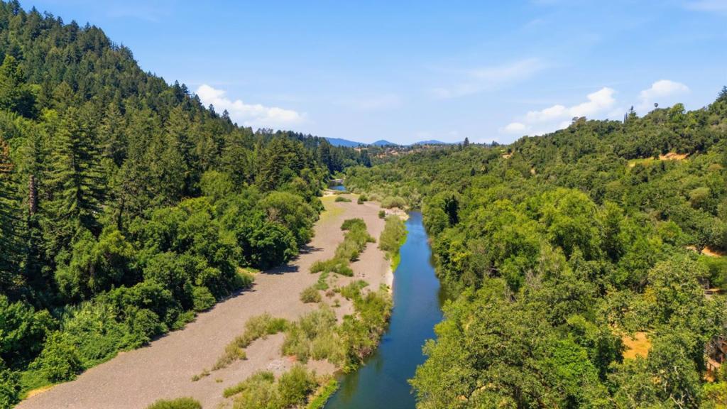 2701 Rio Lindo Avenue, Healdsburg, CA 95448 — photo 1