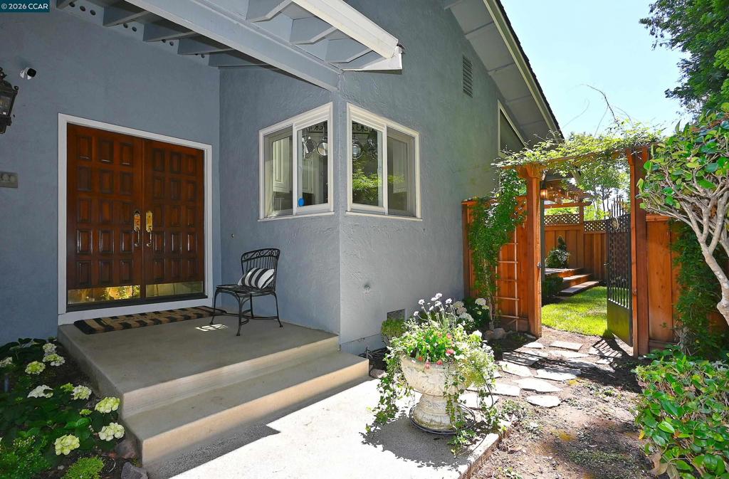 131 Shoshone Court, Danville, CA 94526 — photo 1