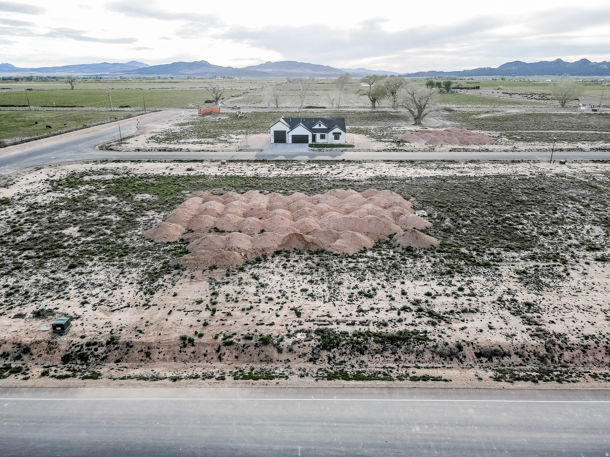 2435 N KINGS RD, Cedar City, UT 84720 — photo 1