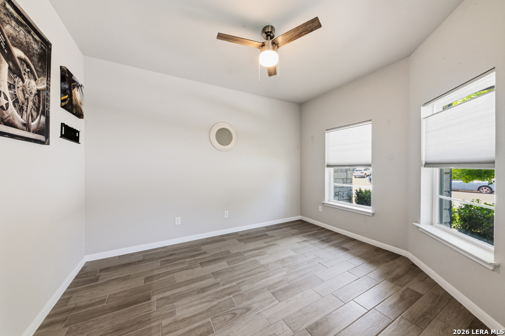 129 LACEY OAK LOOP, , 78666 — photo 1