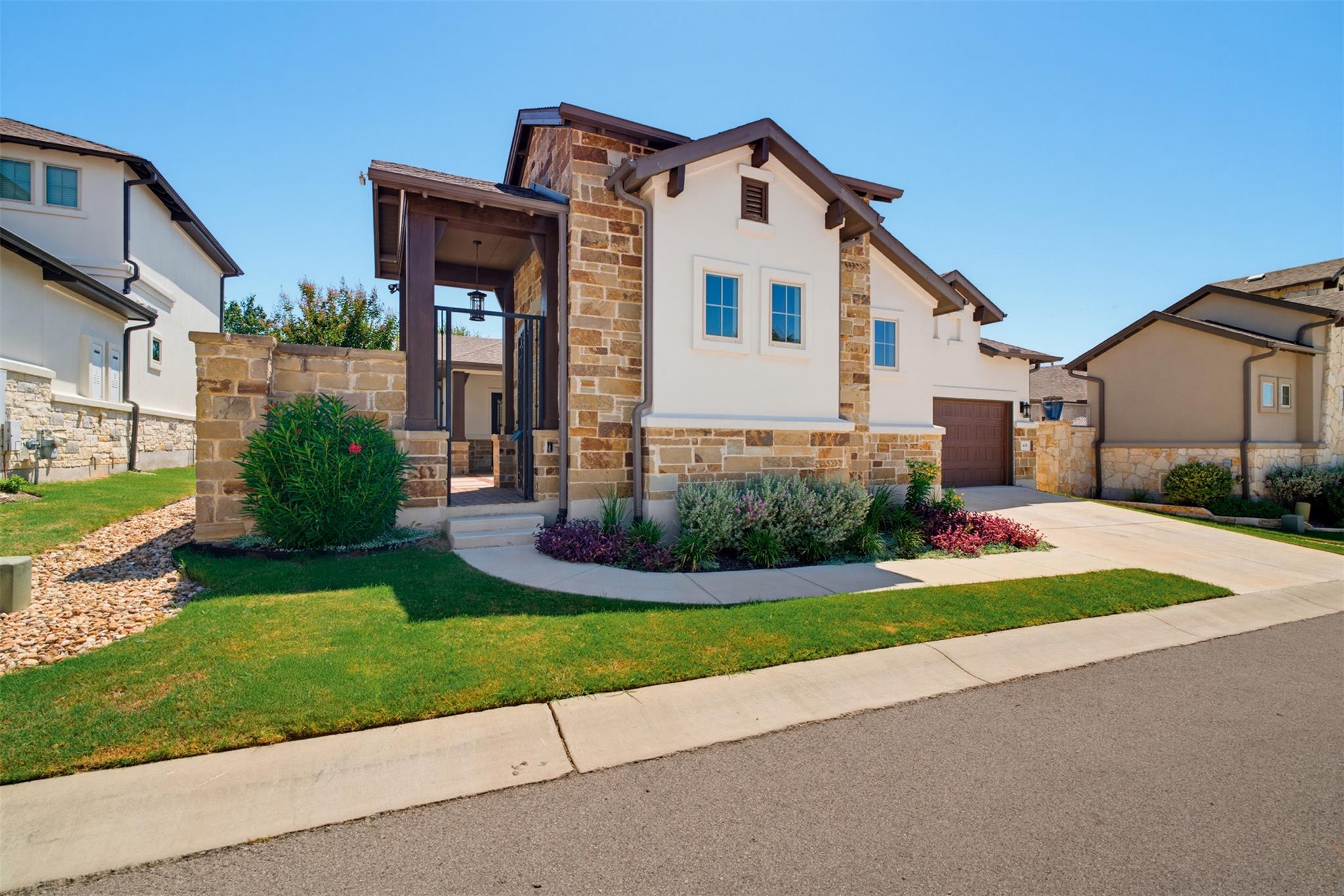 405 Skyflower, Georgetown, TX 78628 — photo 1