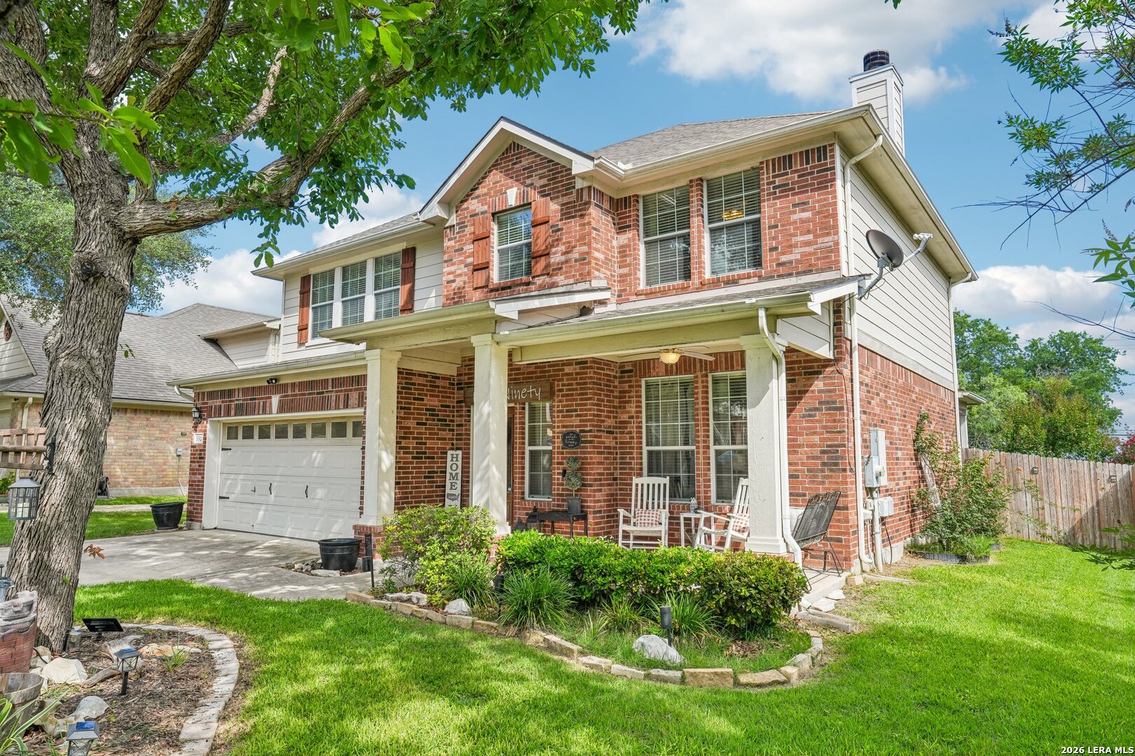 990 OAK PARK, Schertz, TX 78154 — photo 1