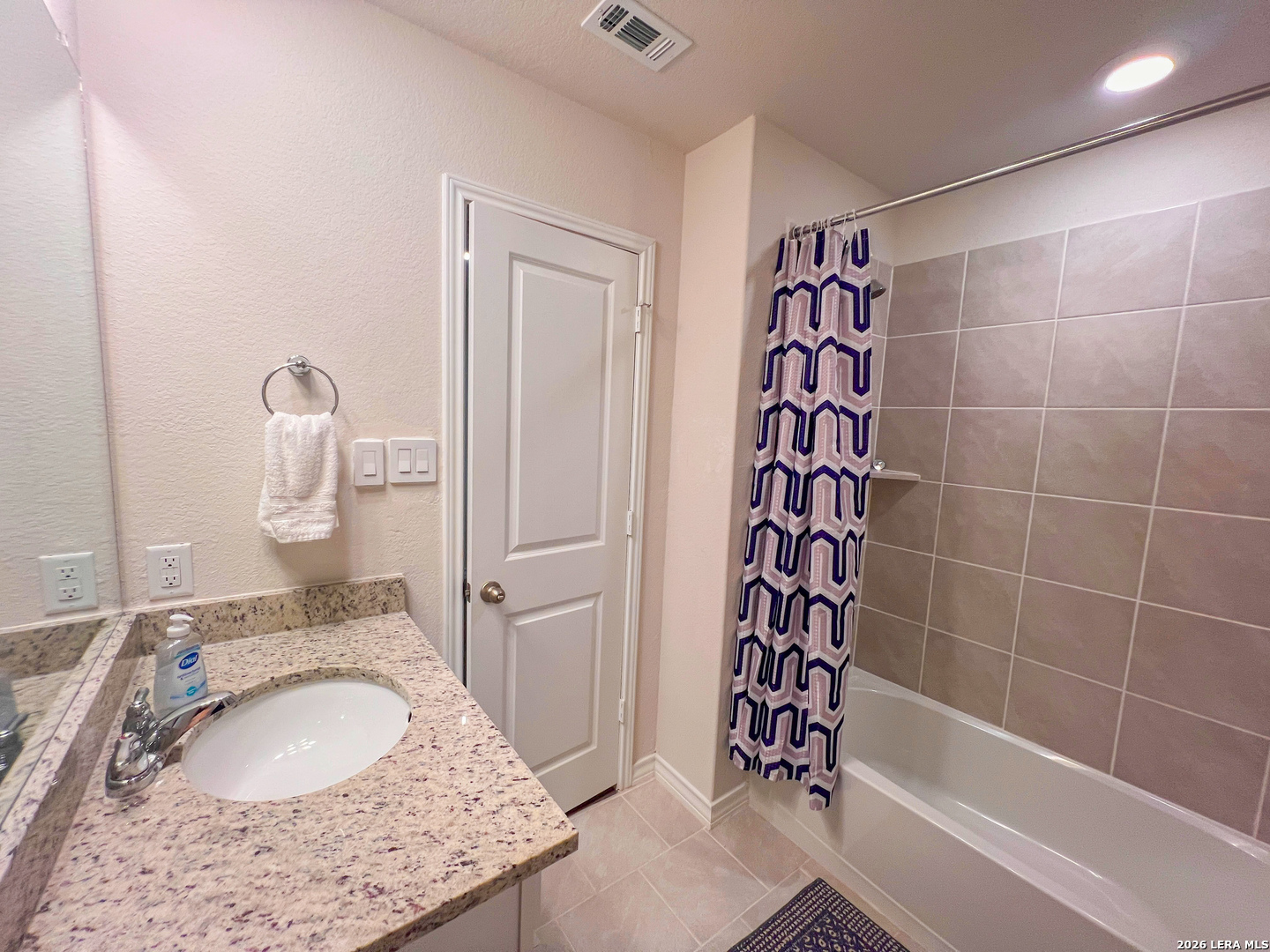4910 Practice Grn, , 78261 — photo 1