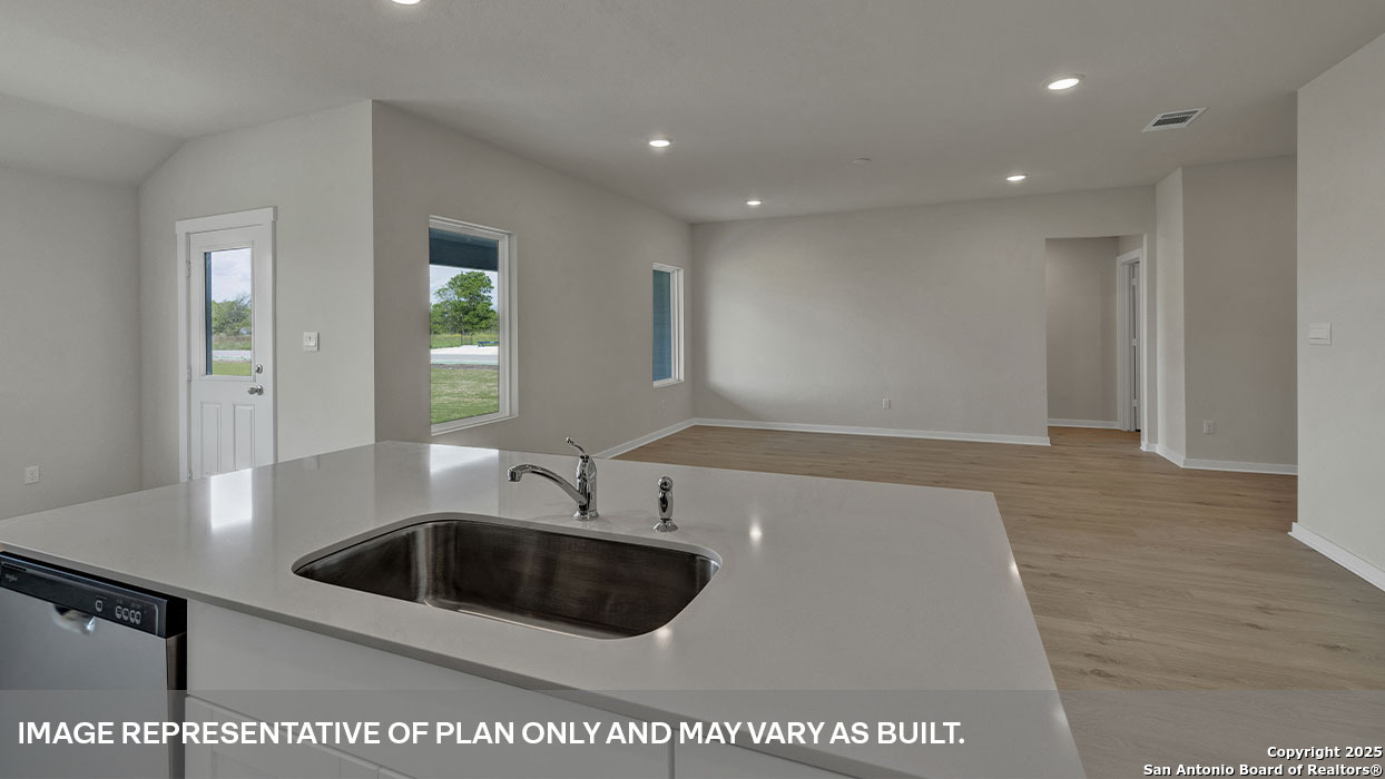 409 Kolbo Crossing Cove, , 78644 — photo 1