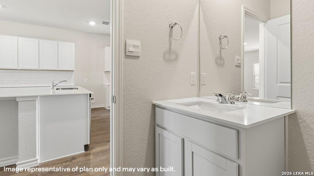 12510 Gral Bustamante, ,  78109 — photo 1