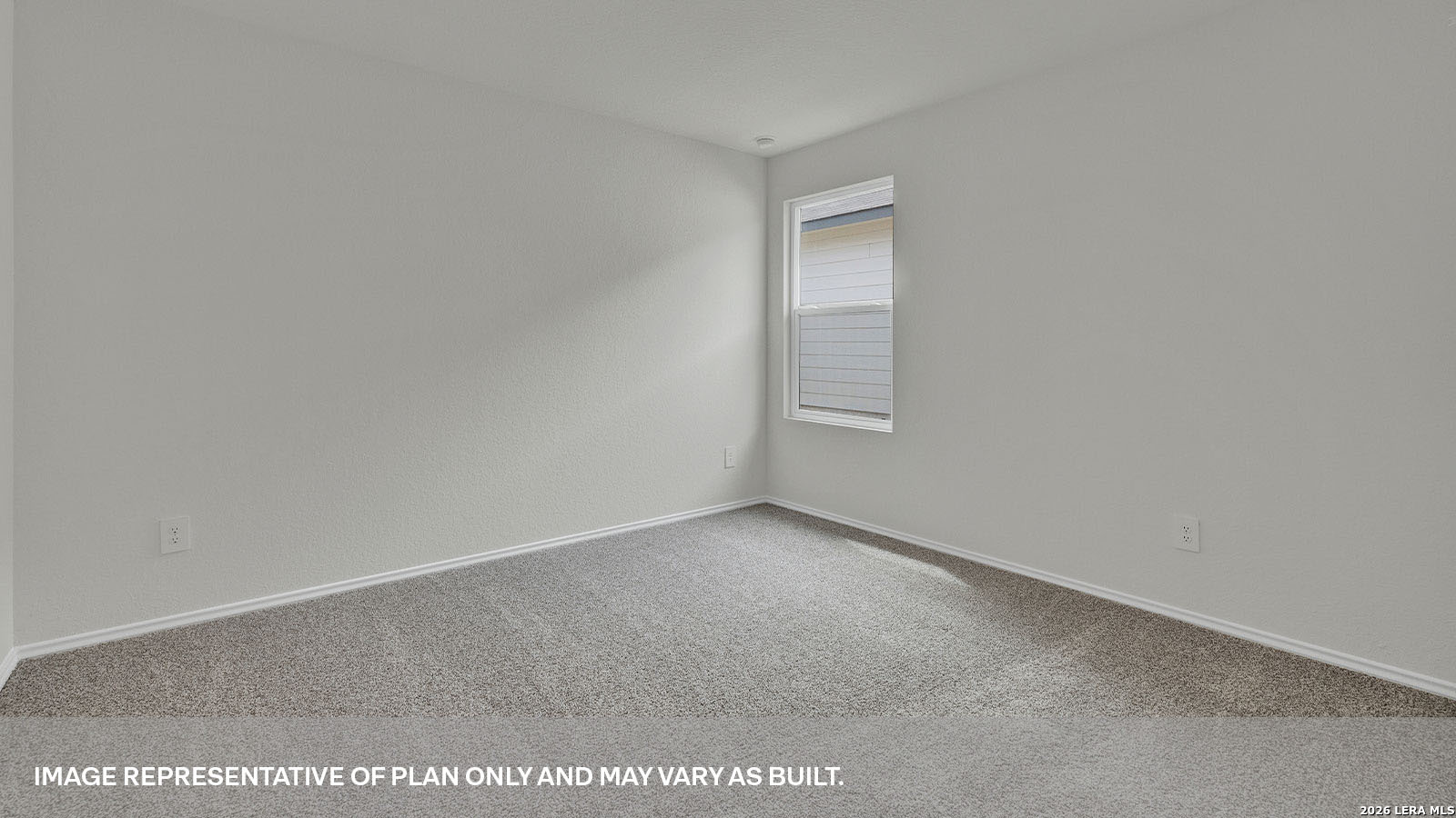 339 BOATMAN COVE, ,  78155 — photo 1