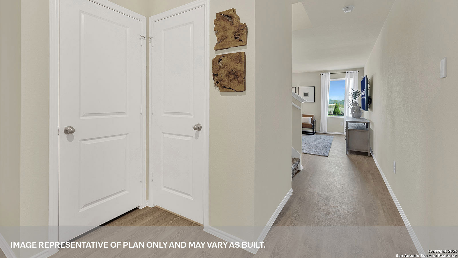 180 SURREY OAKS, ,  78656 — photo 1
