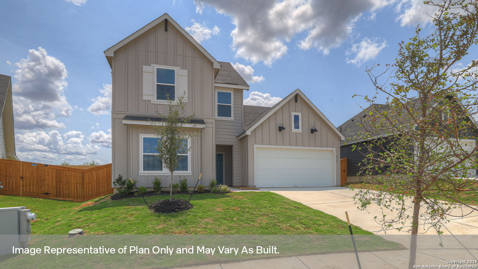 252 Flora Vista, ,  78666 — photo 1