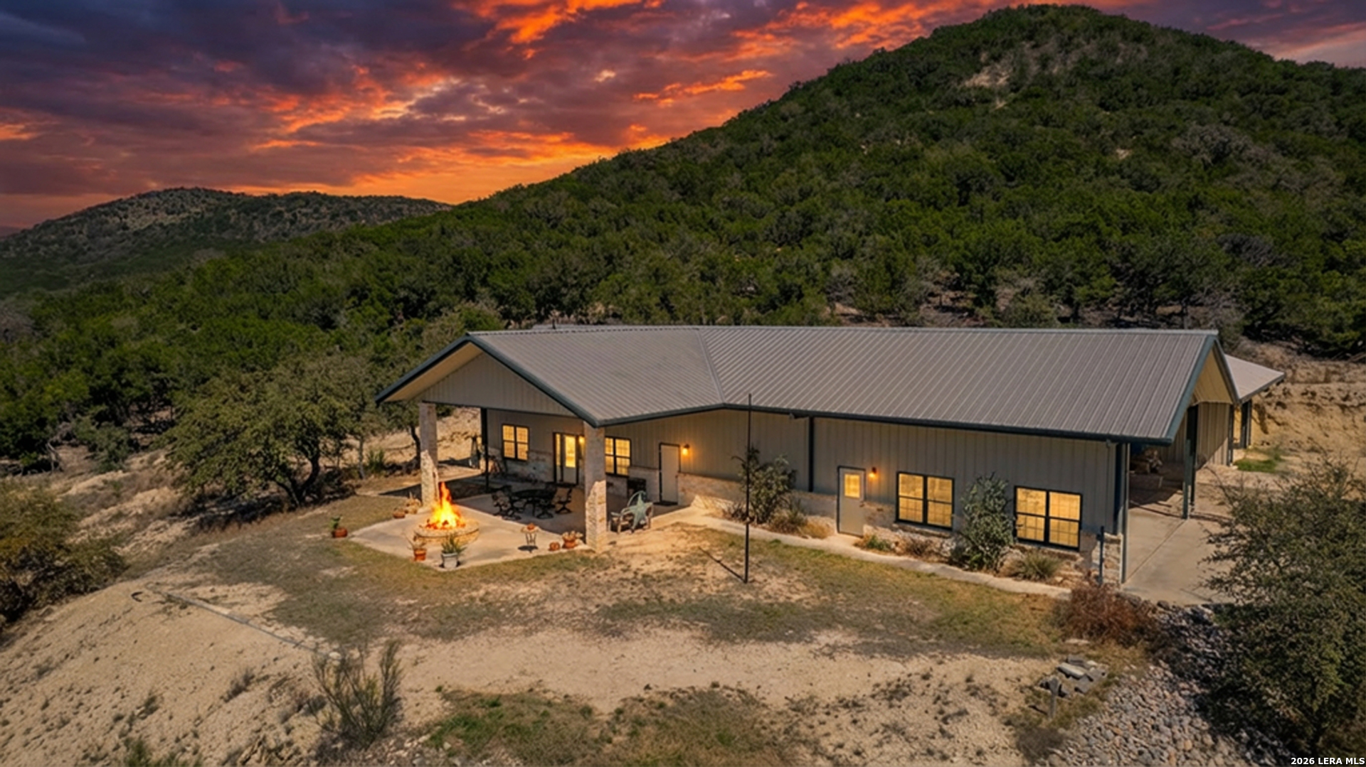 190 FM 2748, ConCan, TX 78838 — photo 1
