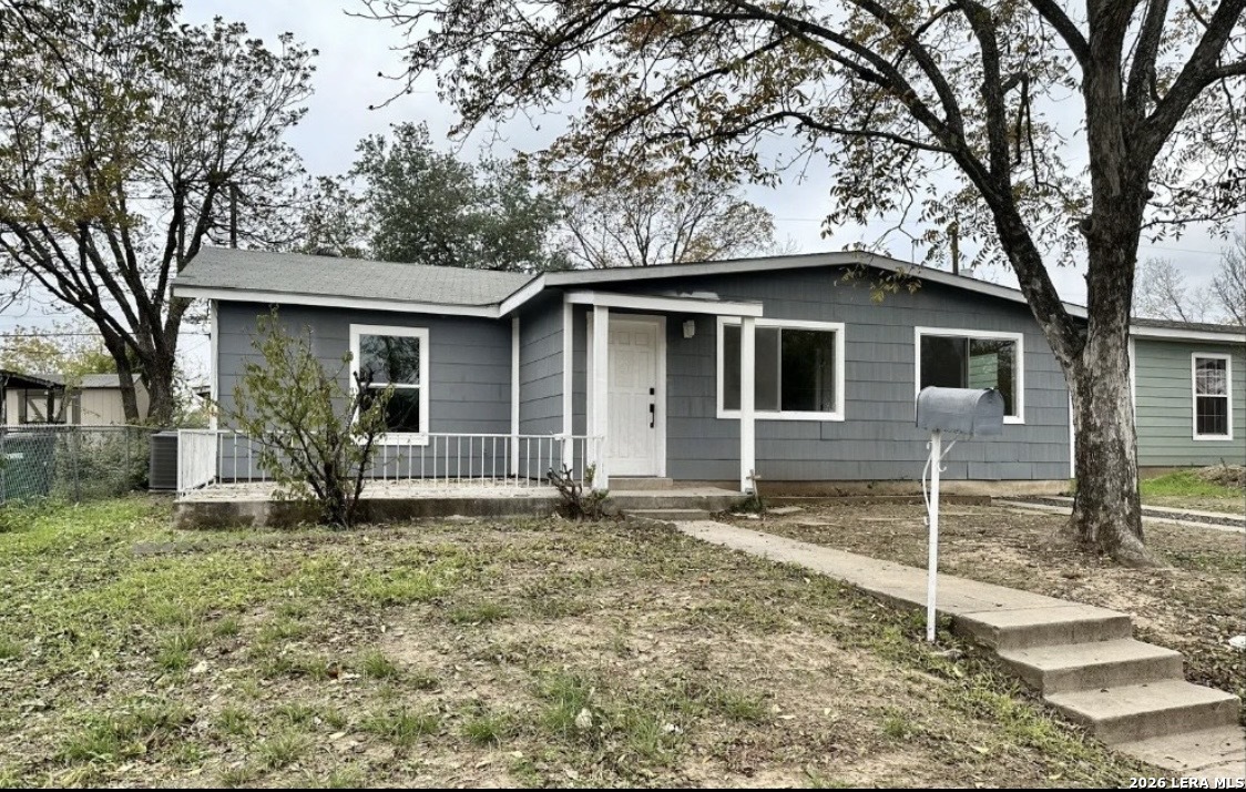 5411 Clark, San Antonio, TX 78223 — photo 1