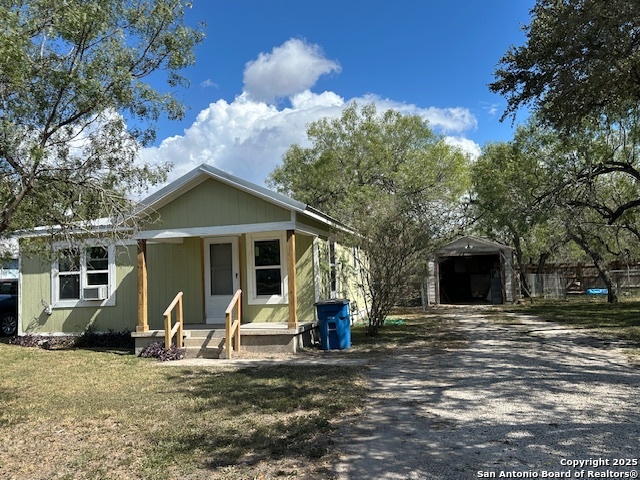 224 Hazen, Sinton, TX 78387 — photo 1