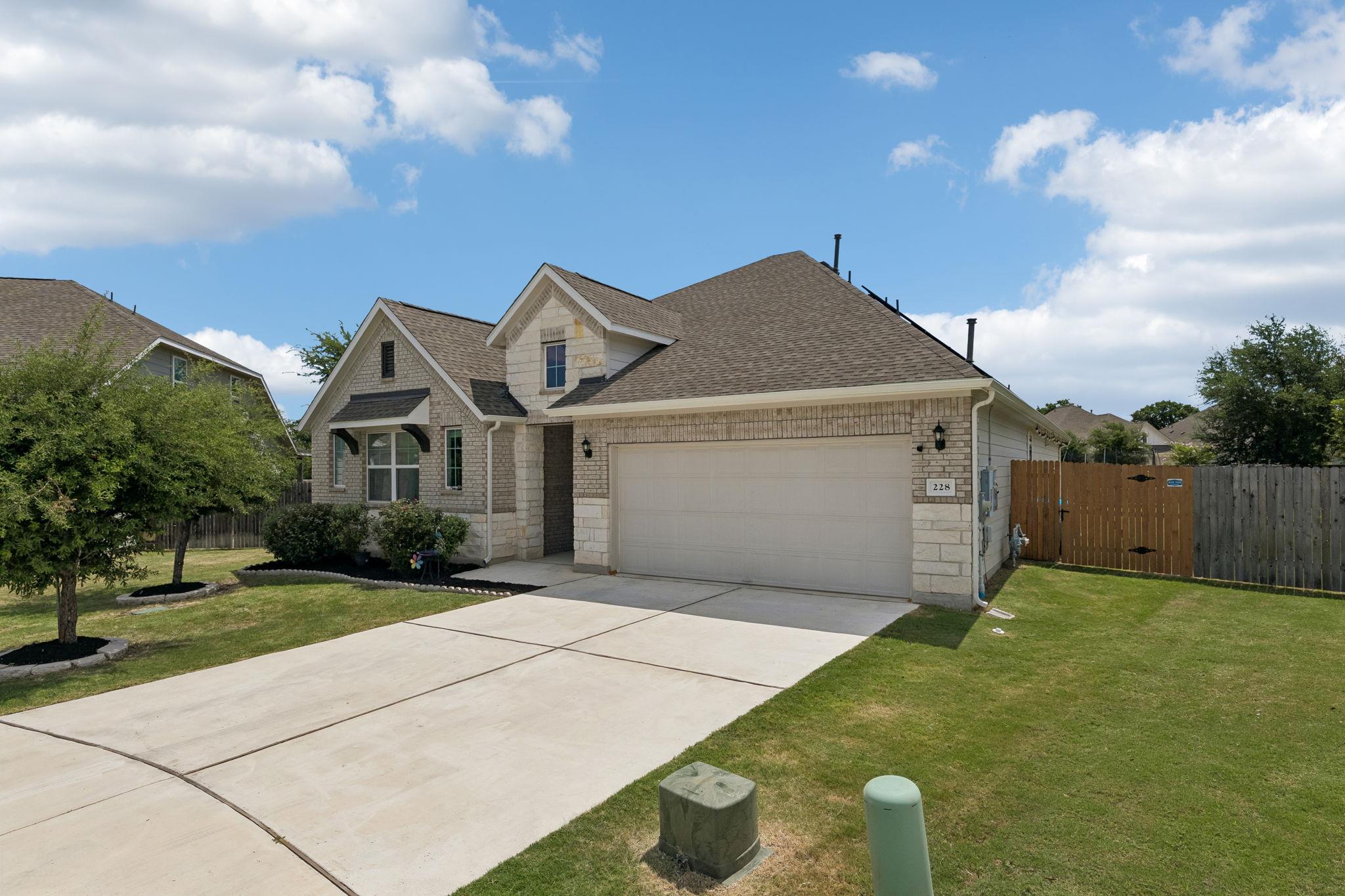 228 High Mesa Dr, Georgetown, TX 78628 — photo 1
