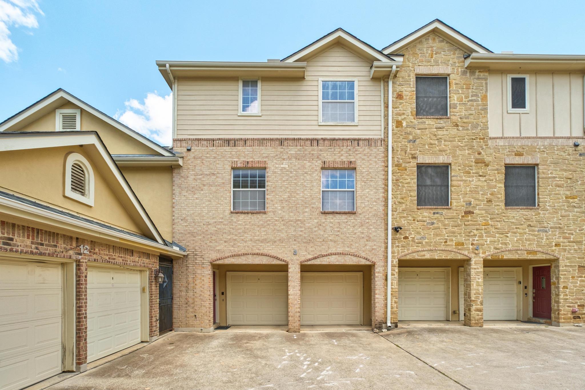 1402  Parker Ln  #3, Austin, TX 78741 — photo 1
