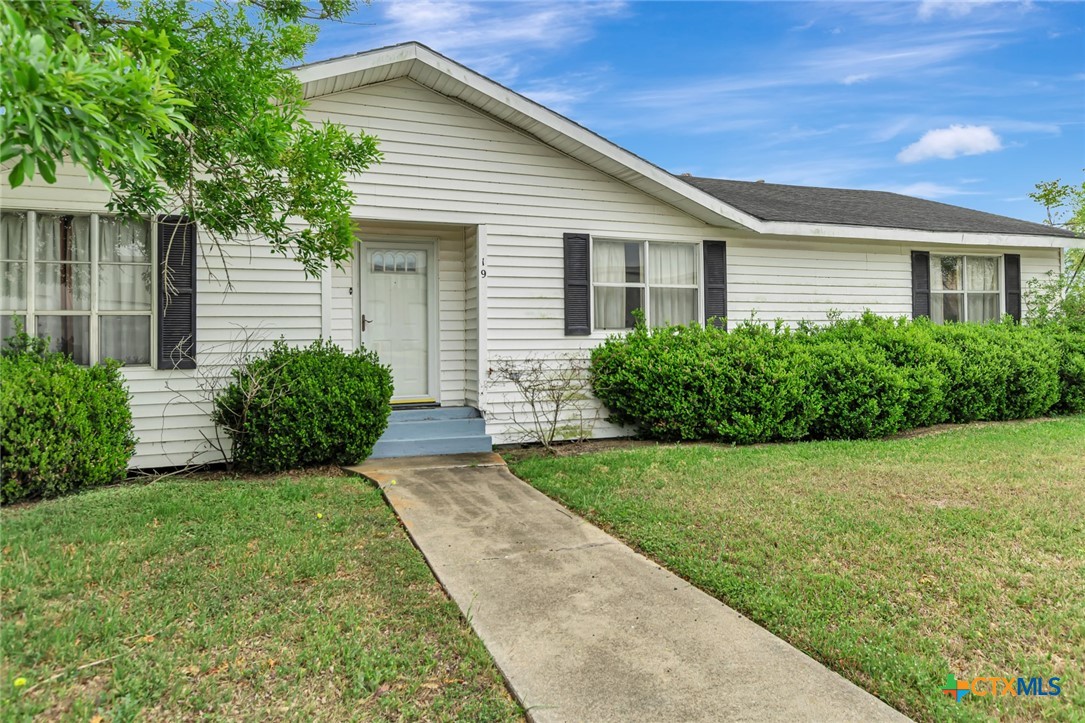 1907 Pleasant Green Drive, Victoria, TX 77901 — photo 1