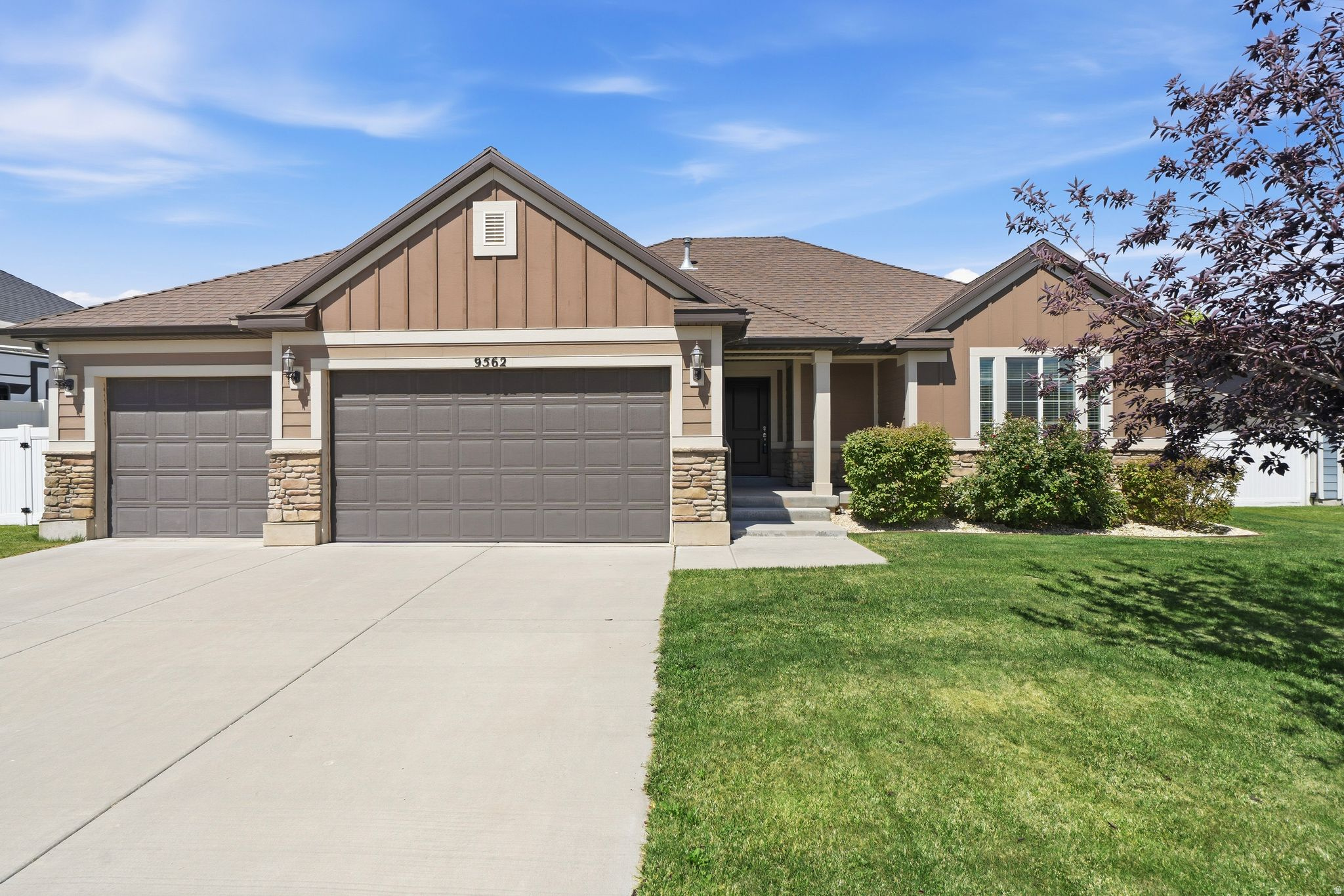 9562 S MICHAL ROBERT LN, West Jordan, UT 84081 — photo 1