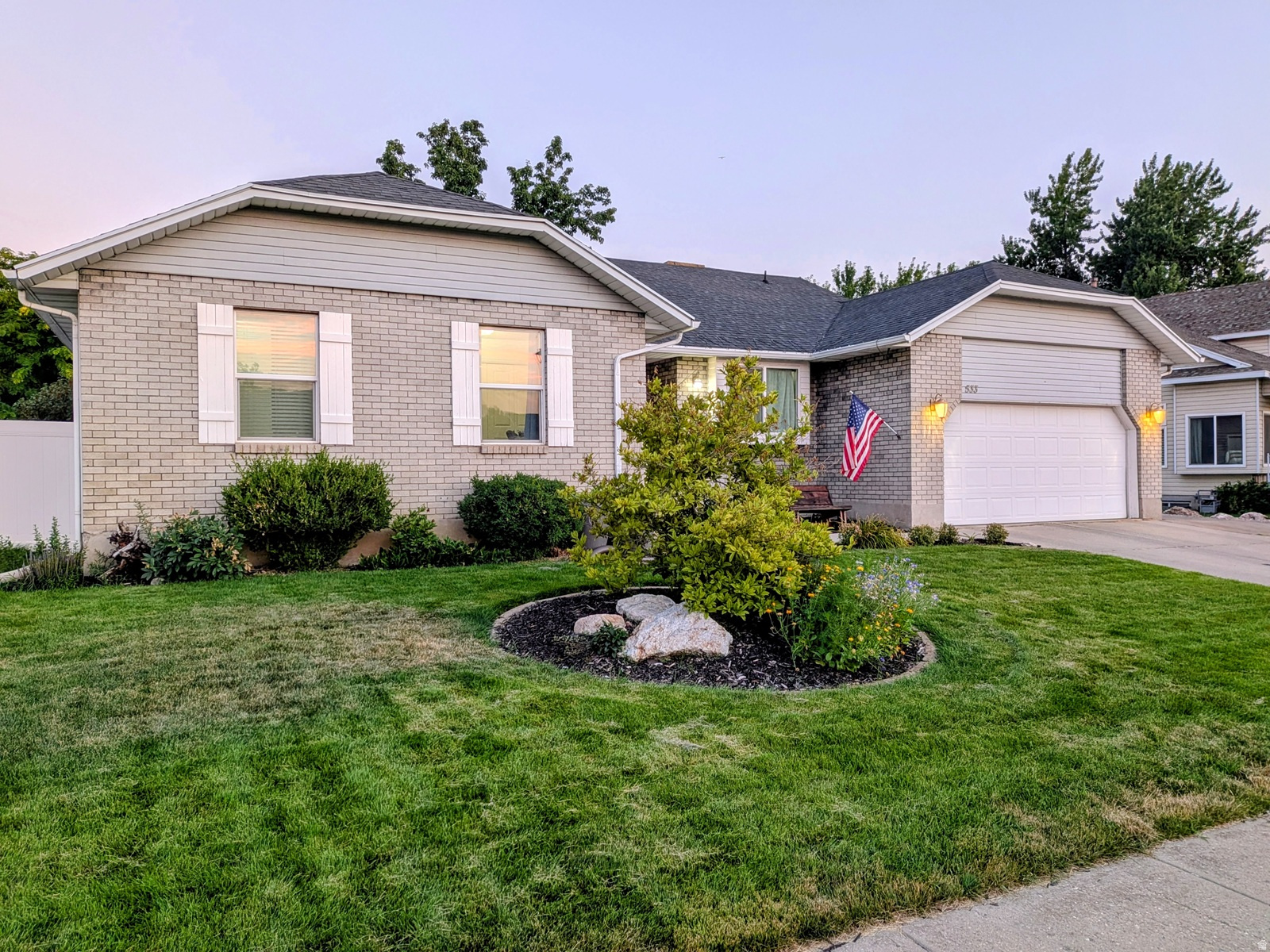 533 W 1850 N, Centerville, UT 84014 — photo 1