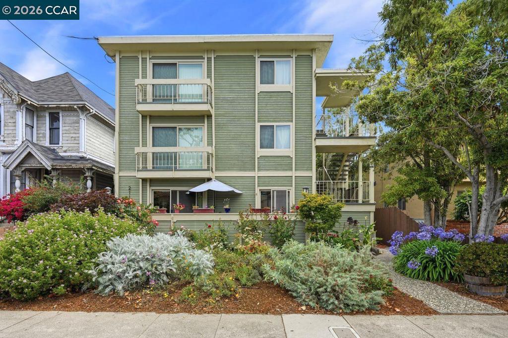 2115 Central 5, Alameda, CA 94501-2841 — photo 1