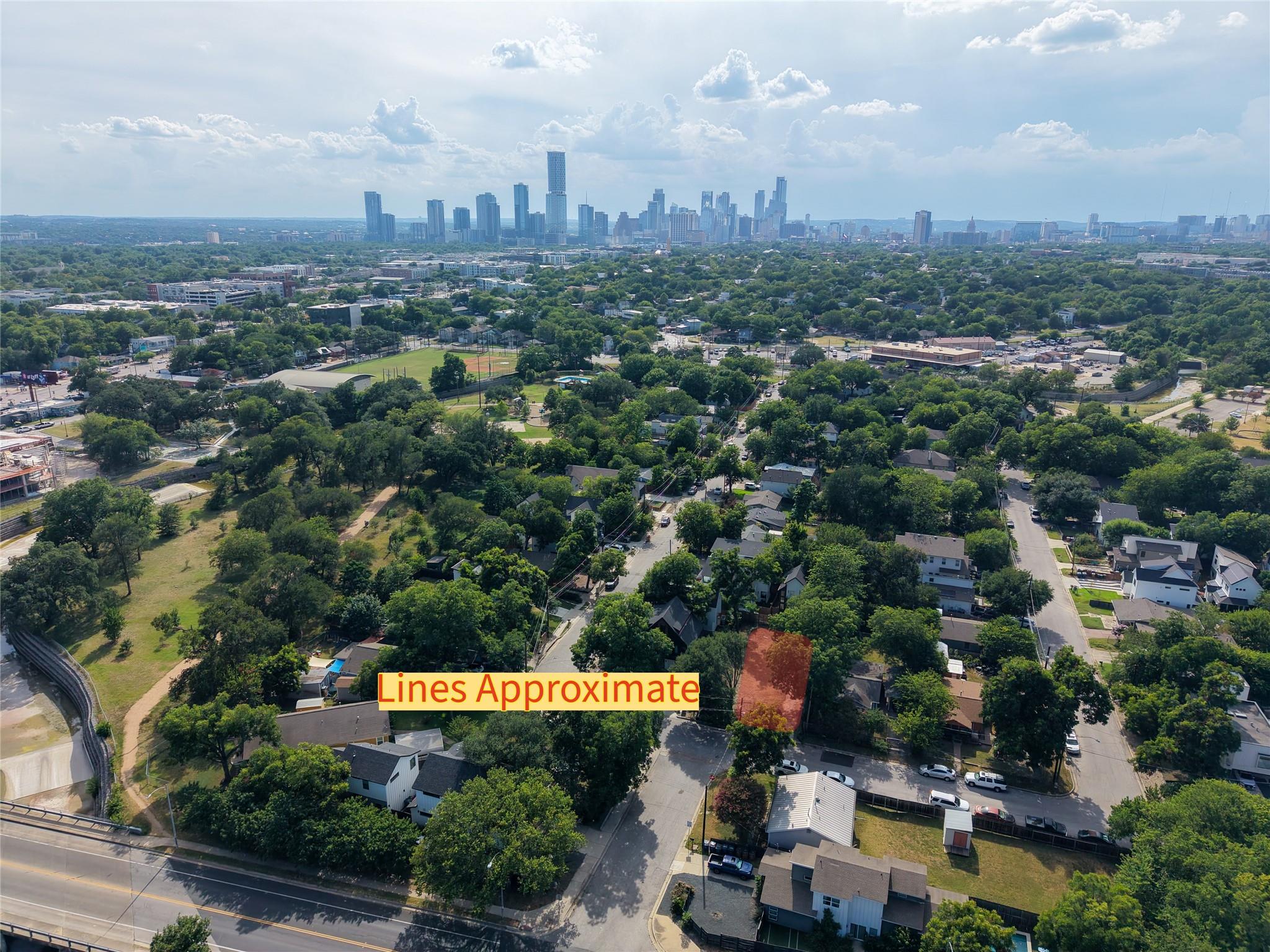 802 Maude, Austin, TX 78702 — photo 1