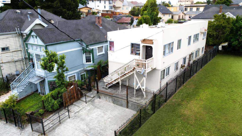 2051 23rd Ave, Oakland, CA 94606 — photo 1