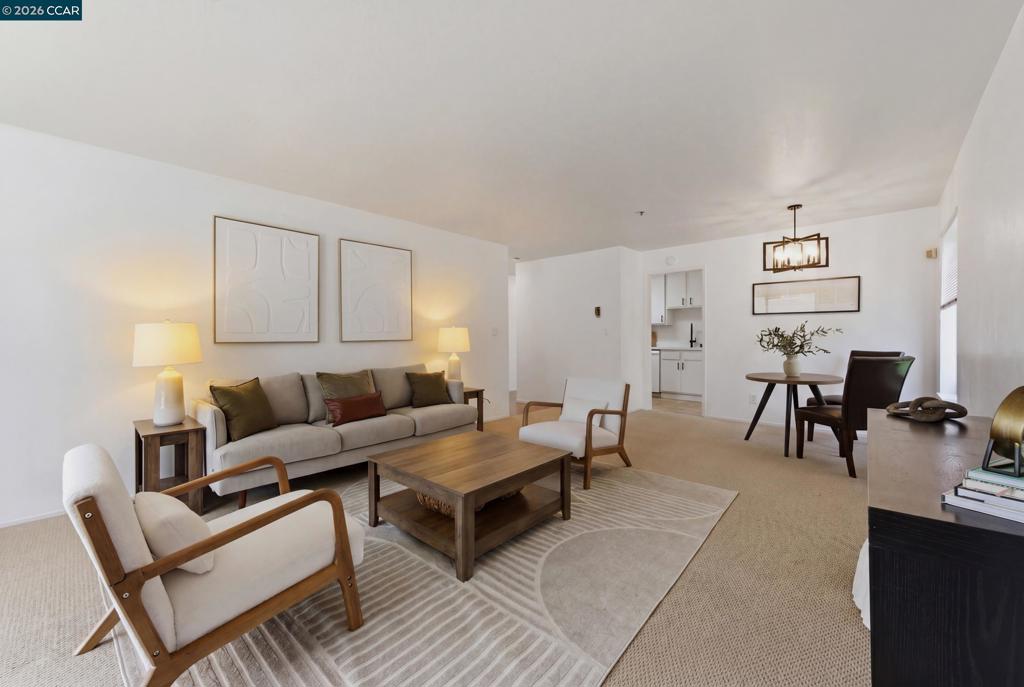 389 Belmont Street 103, Oakland, CA 94610 — photo 1