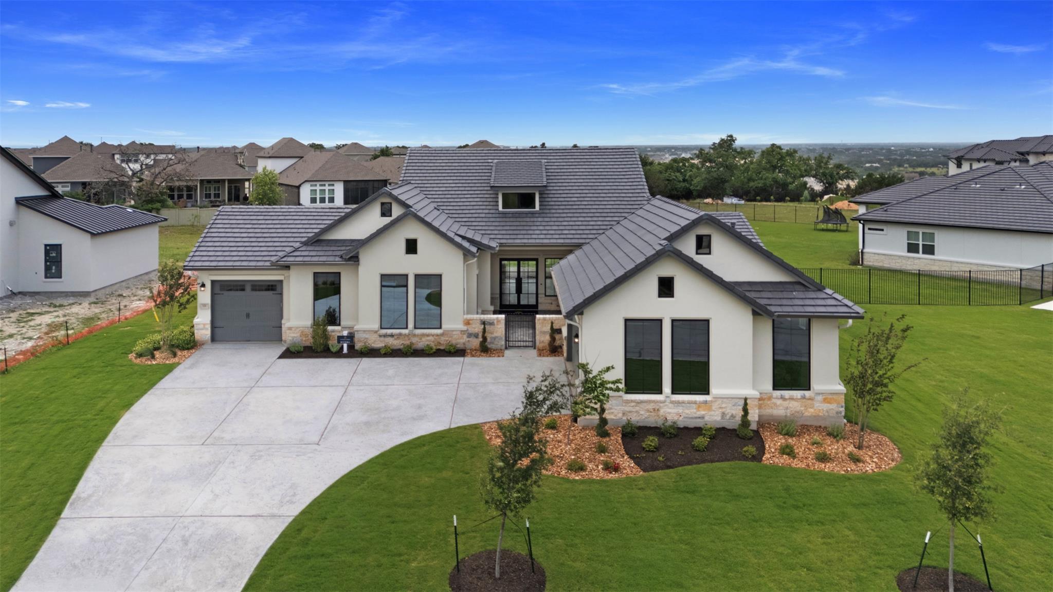 121 La Ventana, Liberty Hill, TX 78642 — photo 1
