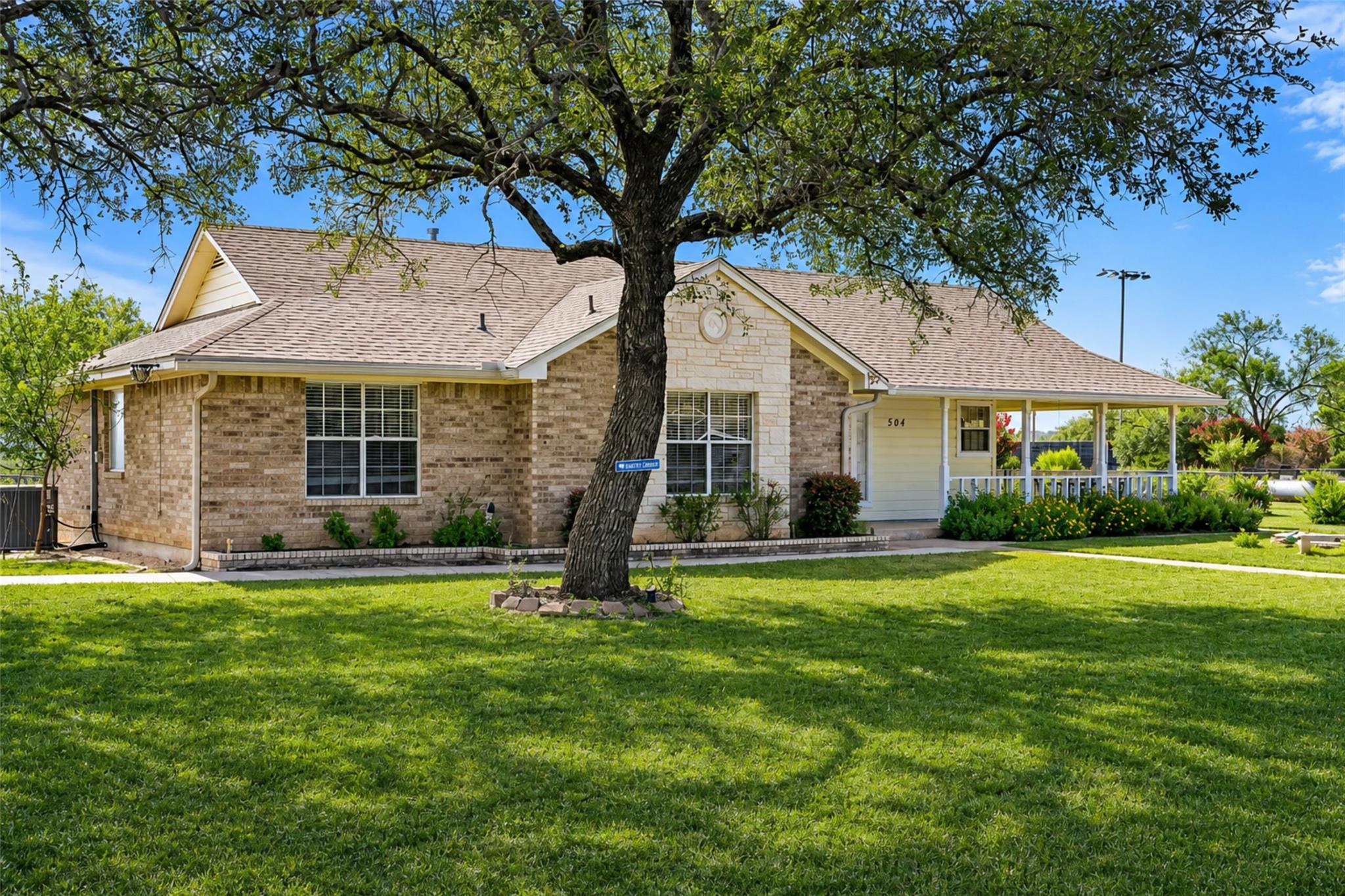 504 Ave N, Johnson City, TX 78636 — photo 1