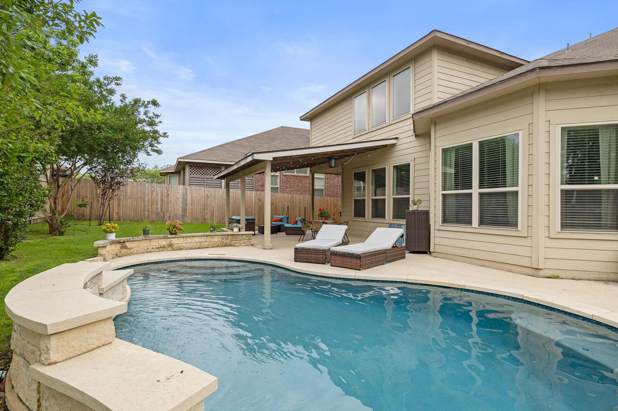 1143 Huntington, Round Rock, TX 78664 — photo 1