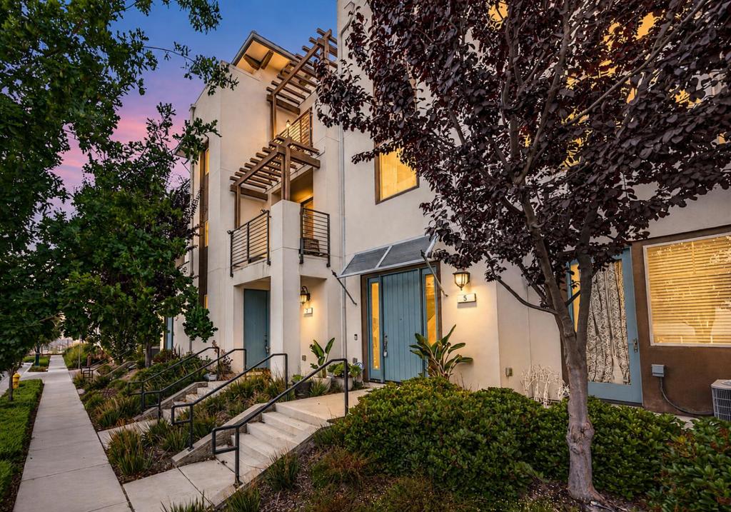 3077 Valley Of Hearts Delight Place 6, San Jose, CA 95136 — photo 1