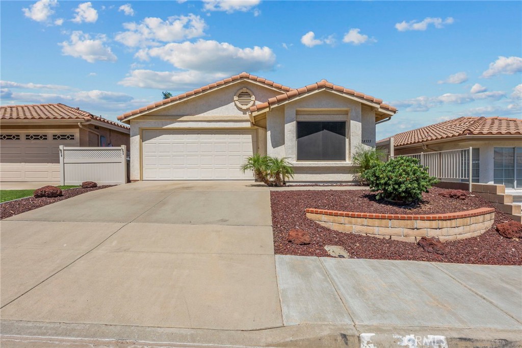 28333 Calle Lustrosos, Menifee, CA 92585 — photo 1