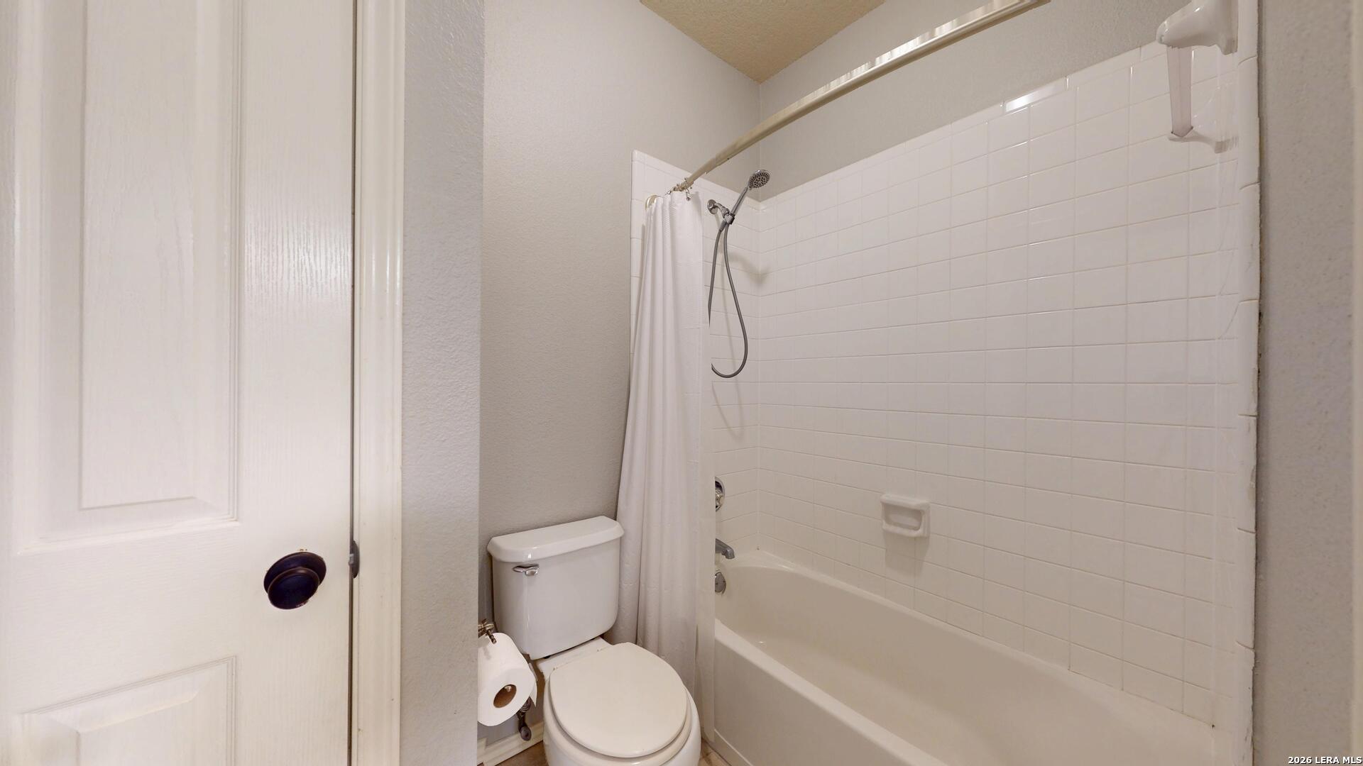 220 Nandina Ct, ,  78108 — photo 1