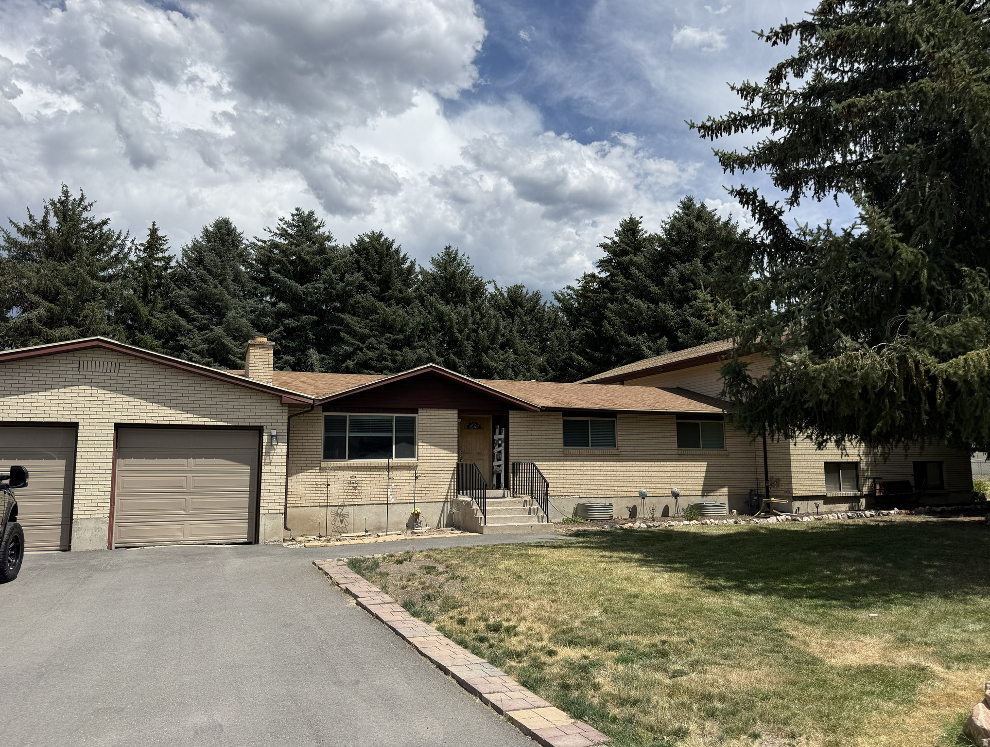 932 S 6800 E, Huntsville, UT 84317 — photo 1