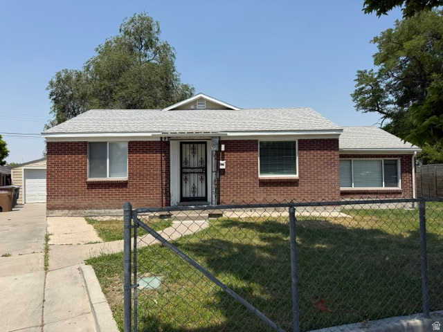 1068 S GLENDALE CIR, Salt Lake City, UT 84104 — photo 1