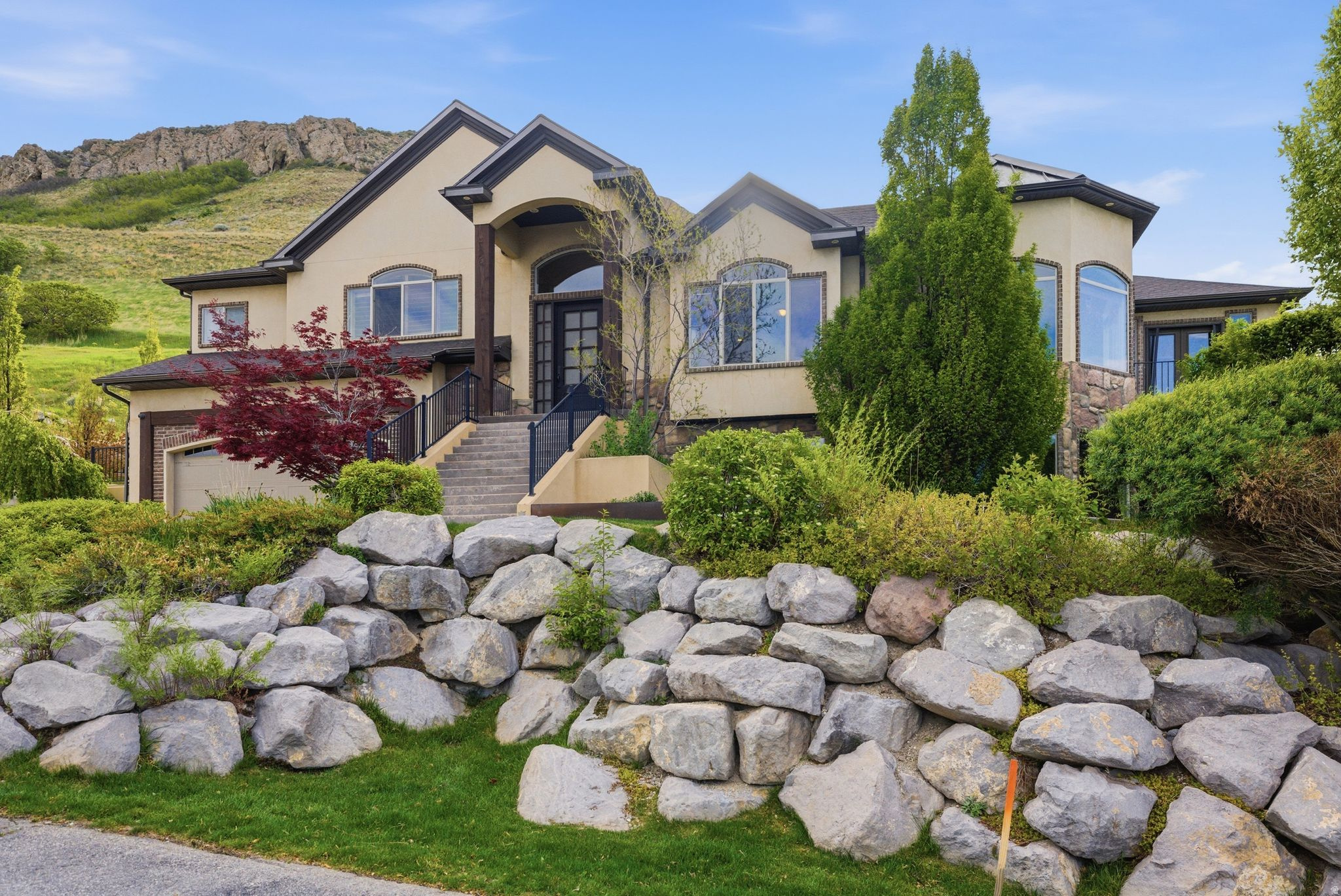 1130 N TWICKENHAM DR, Salt Lake City, UT 84103 — photo 1