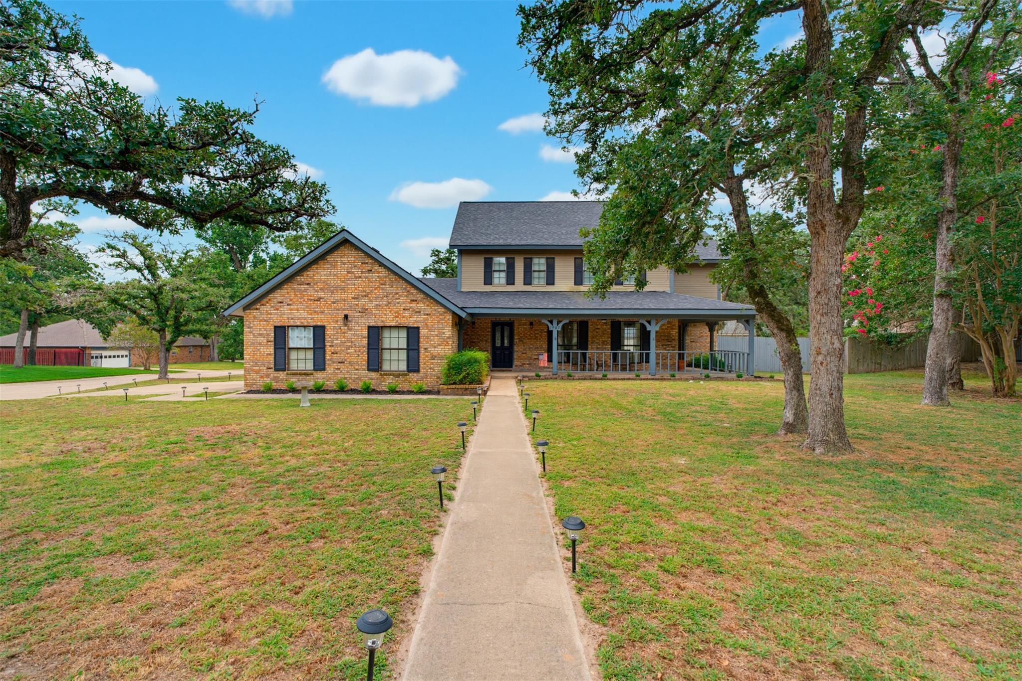 1901 Skyles, Rockdale, TX 76567 — photo 1