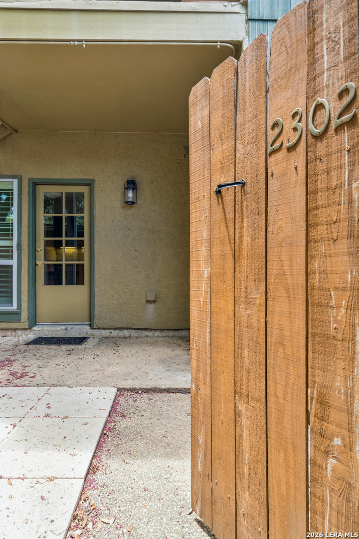 3678 HIDDEN DR, ,  78217 — photo 1