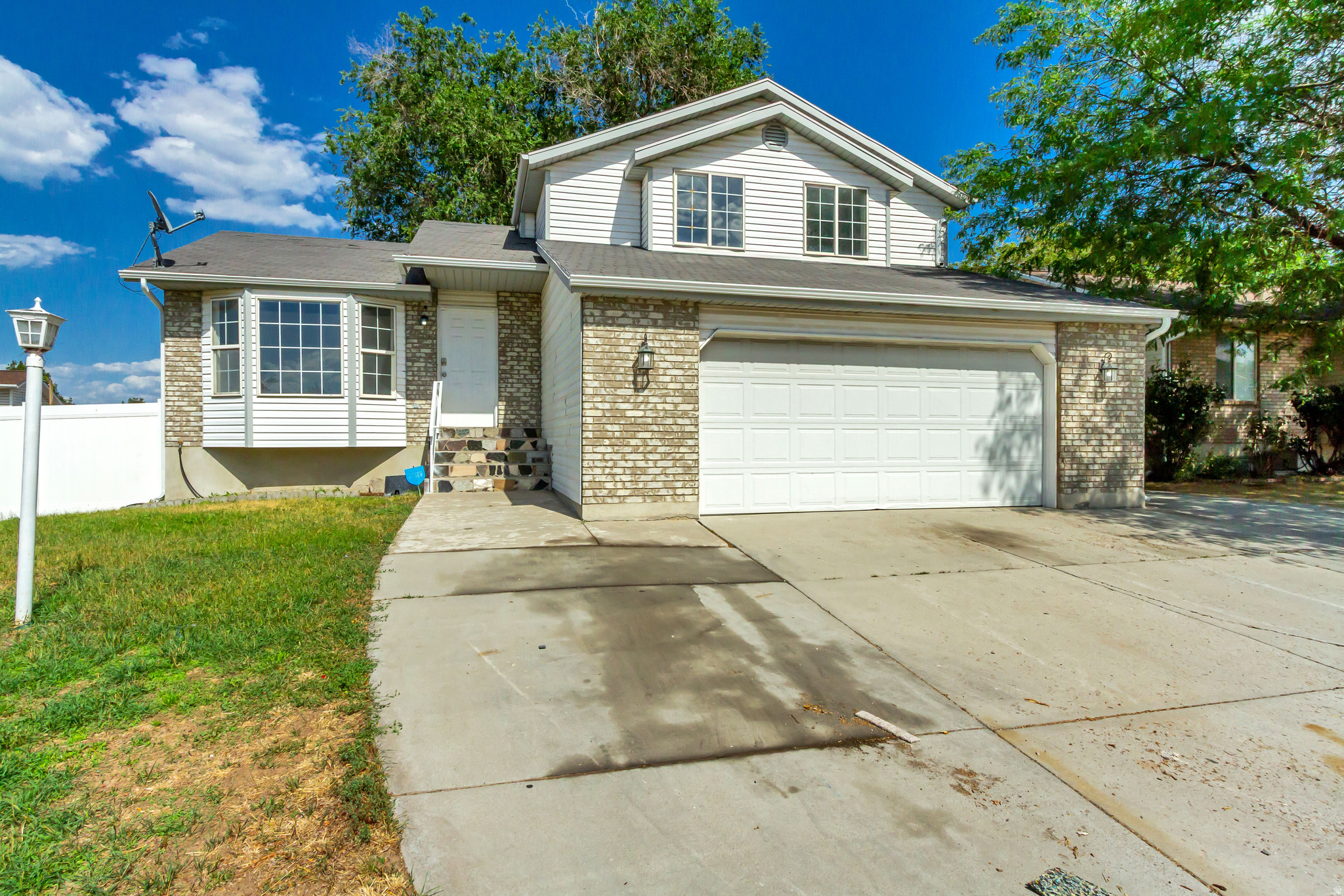 3463 S PARK VISTA DR, West Valley City, UT 84120 — photo 1