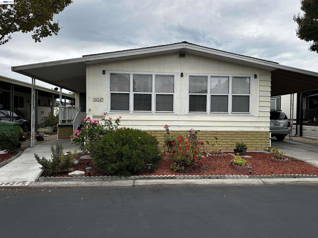29247 Whalebone Way, Hayward, CA 94544 — photo 1