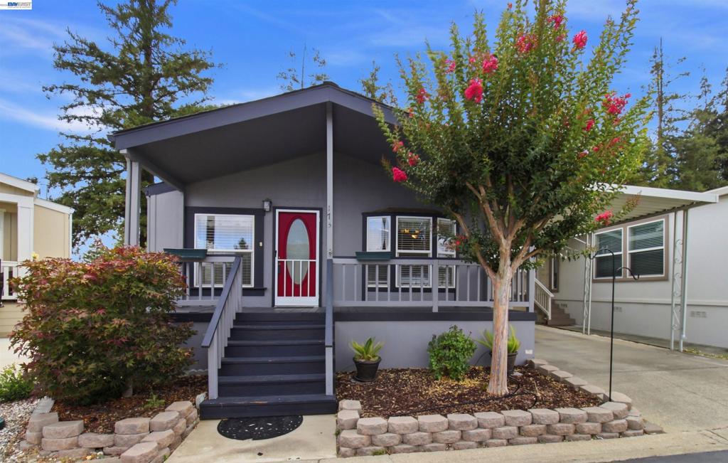 3263 Vineyard Ave, Pleasanton, CA 94566-6328 — photo 1