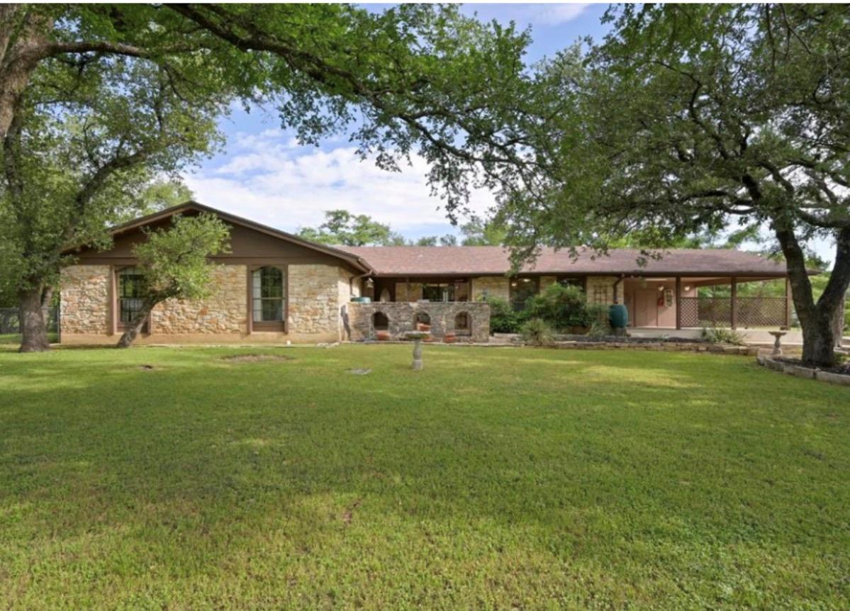 300 Sequoia, Georgetown, TX 78628 — photo 1