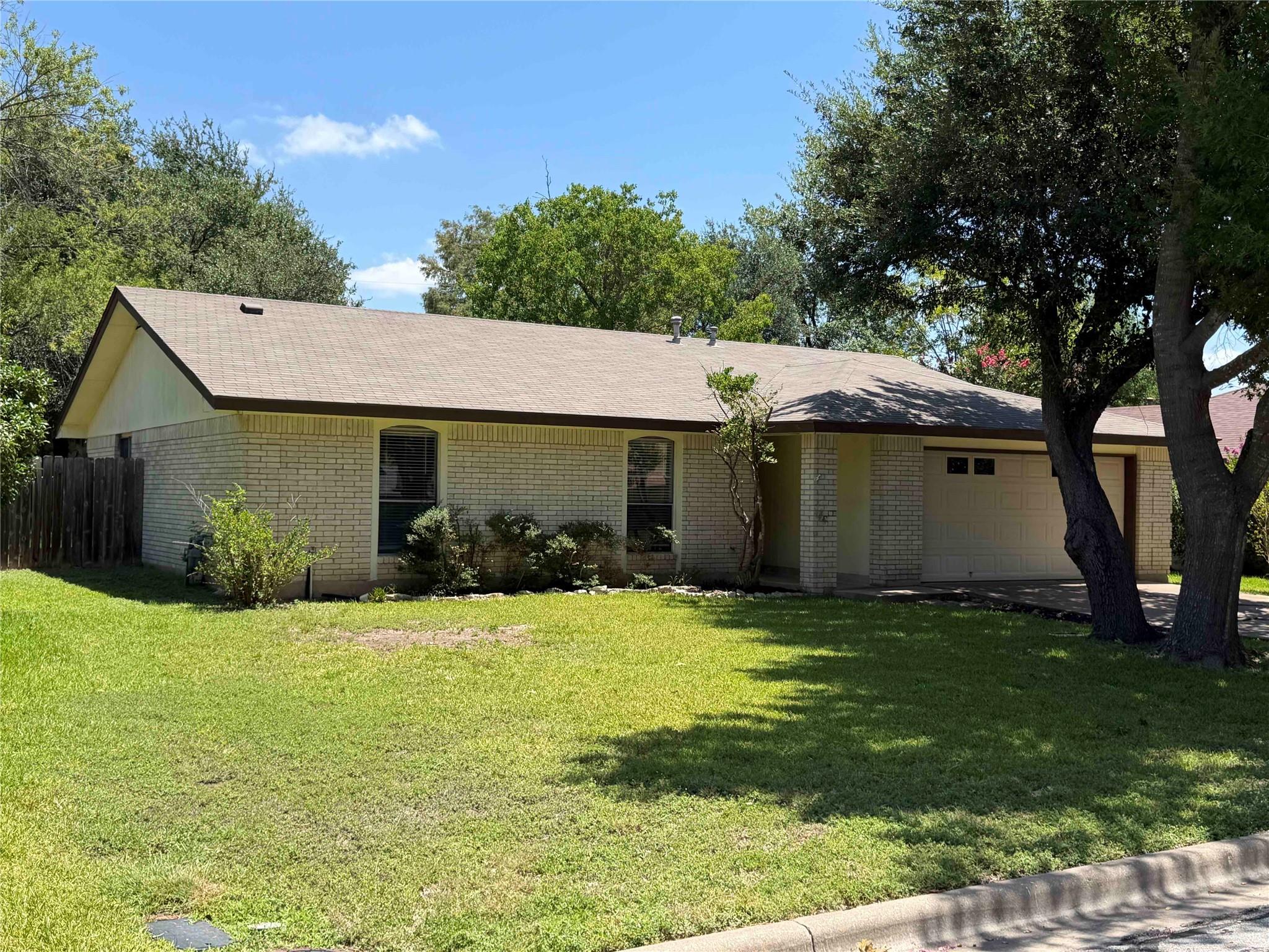 606 Brookhollow, Pflugerville, TX 78660 — photo 1