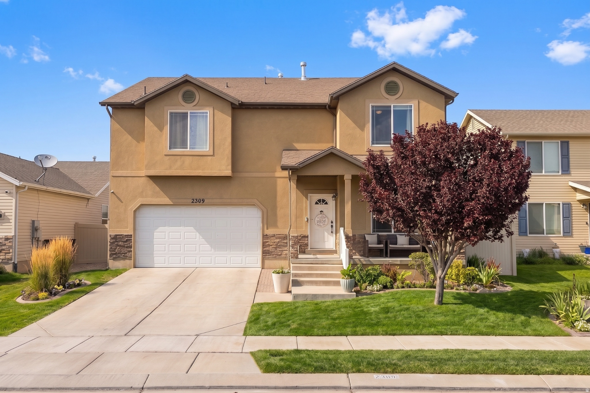2309 E HITCHING POST DR, Eagle Mountain, UT 84005 — photo 1